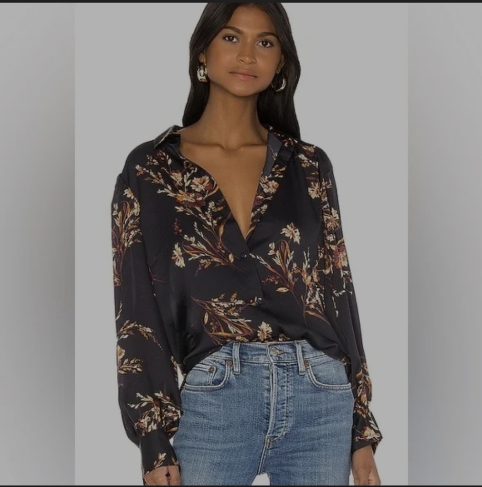 Equipment Danton Black Blouse Sz XS LIKE NEW